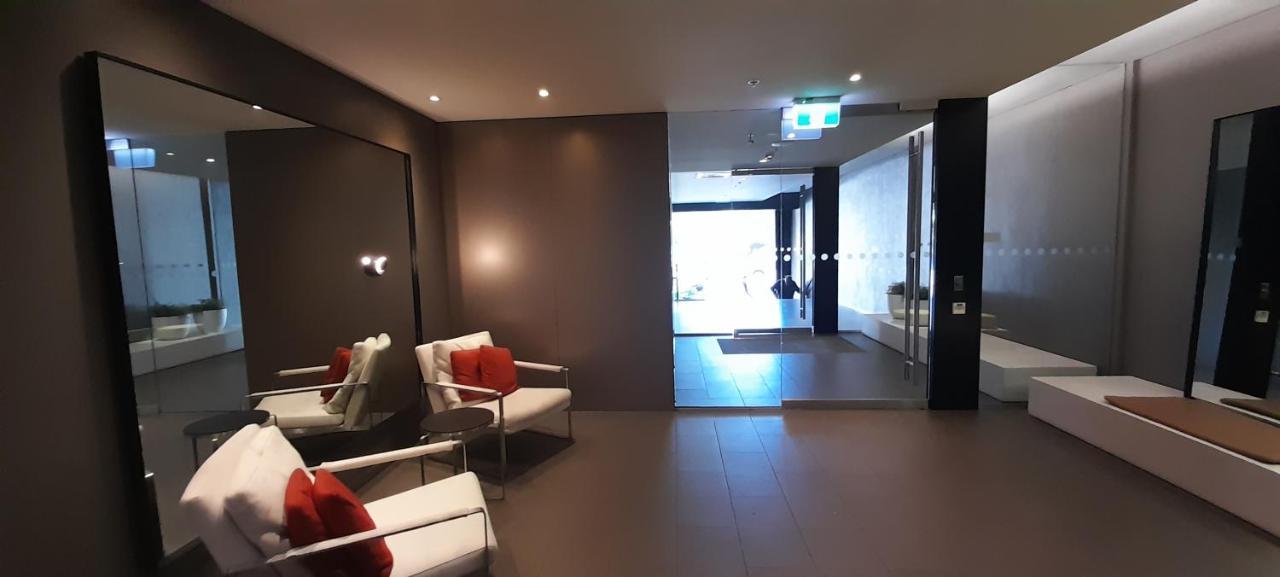 Beautiful Apartment 100Mts Near The Beach In Port 멜번 외부 사진